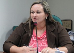 Vereadora Nelcy Pio Peron (PT) é autora de uma das três indicações de criação de Centro de Zoonoses feitas ao poder executivo. 